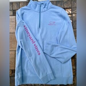 Vineyard Vines Women’s M quarter zip sweatshirt in EUC